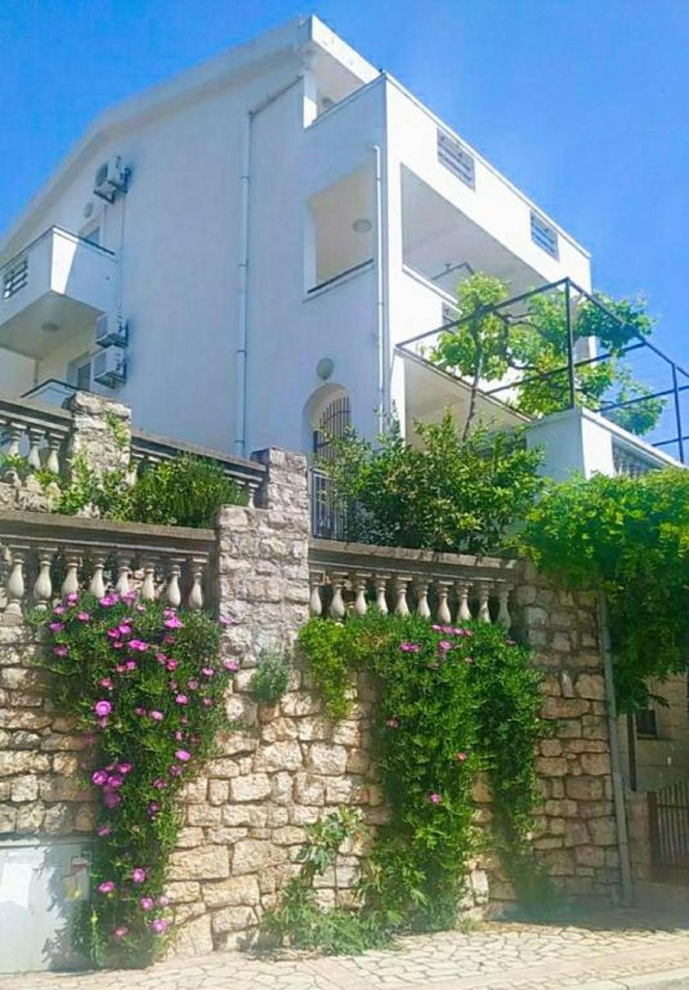 Apartmani Jovanovic Petrovac Extérieur photo