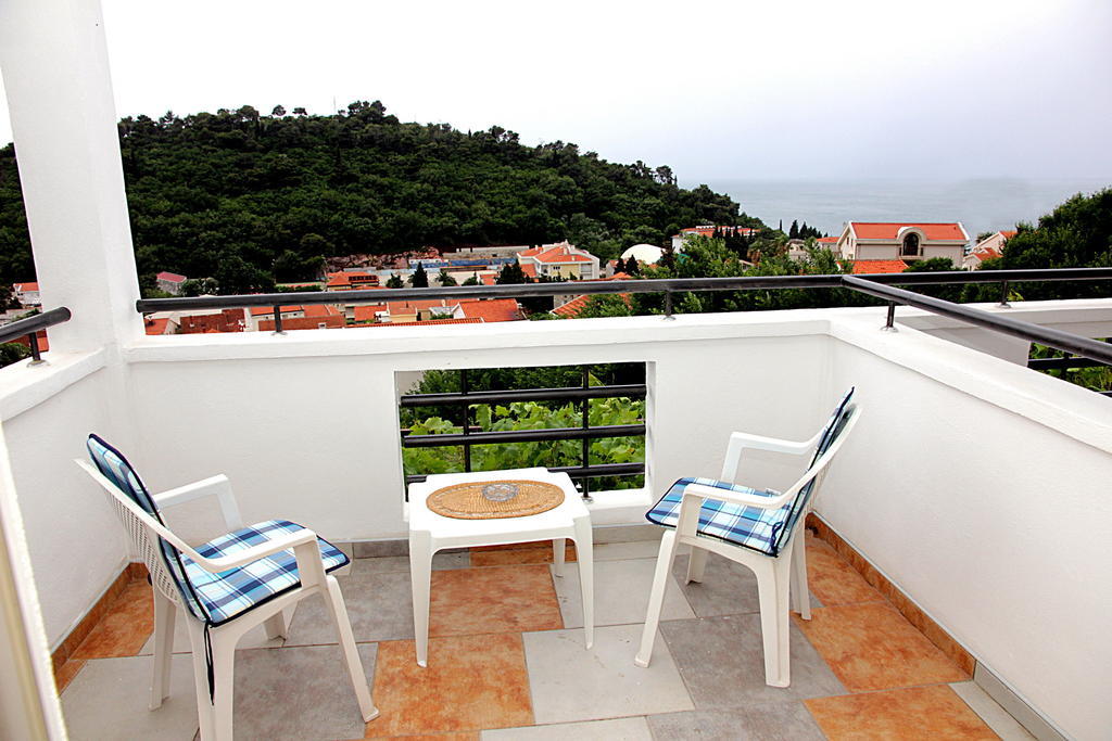Apartmani Jovanovic Petrovac Chambre photo