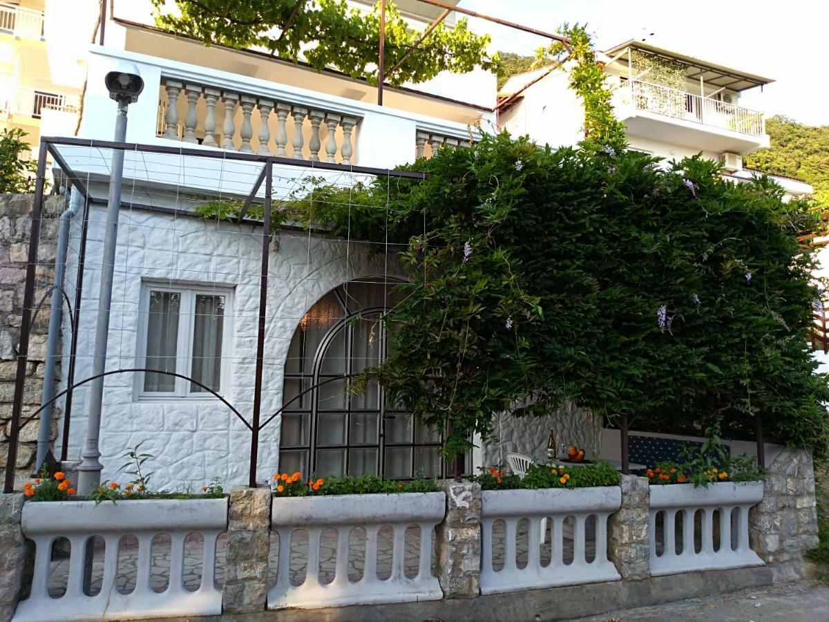 Apartmani Jovanovic Petrovac Extérieur photo
