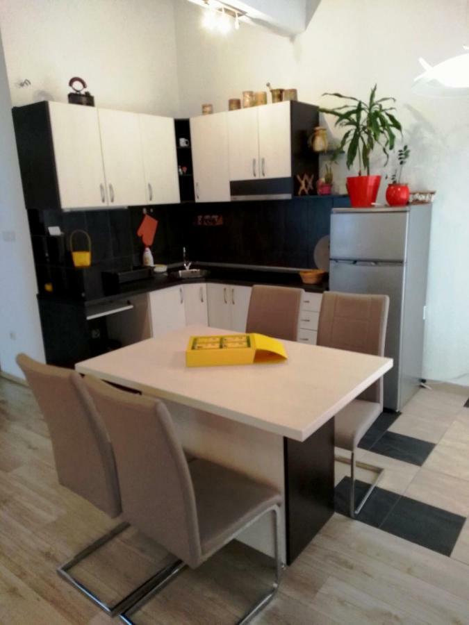 Apartmani Jovanovic Petrovac Extérieur photo